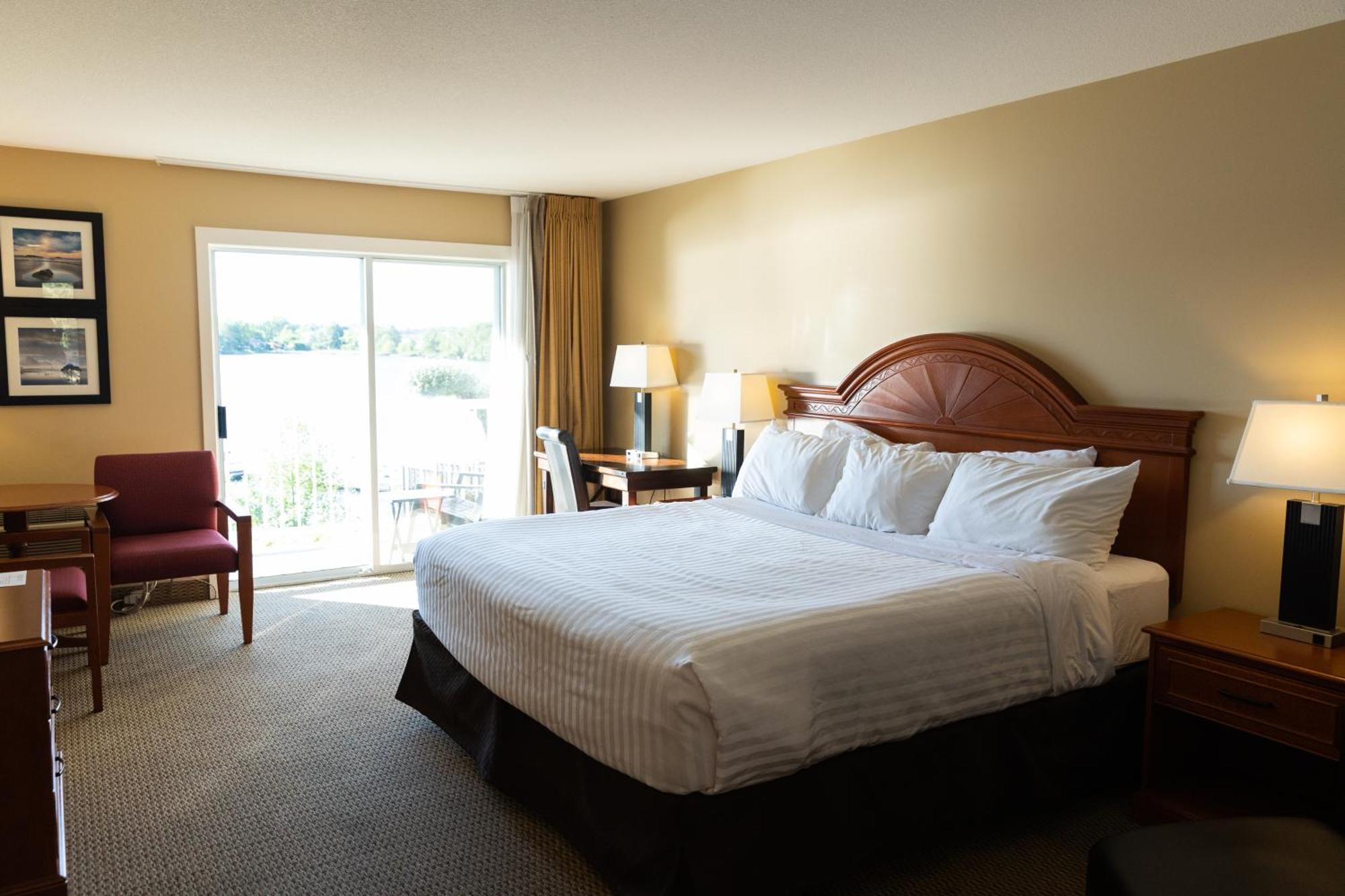 Inn On Long Lake Nanaimo Kültér fotó