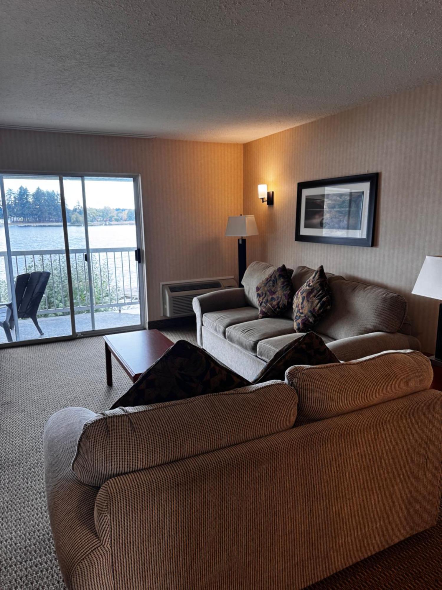 Inn On Long Lake Nanaimo Kültér fotó